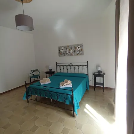 Guest house Pianofilecciarooms Salemi