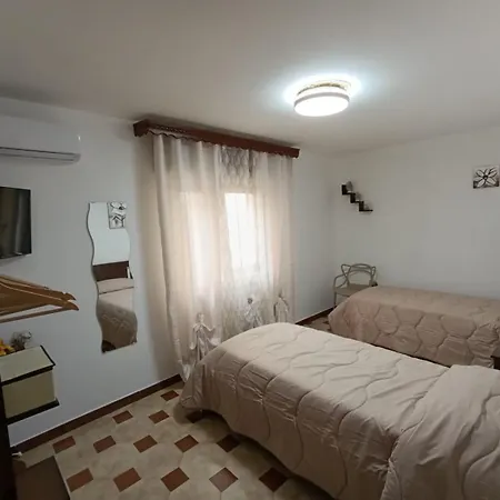 Pianofilecciarooms Guest house Salemi