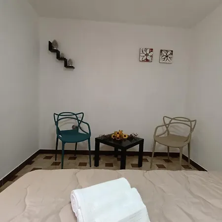 Guest house Pianofilecciarooms *