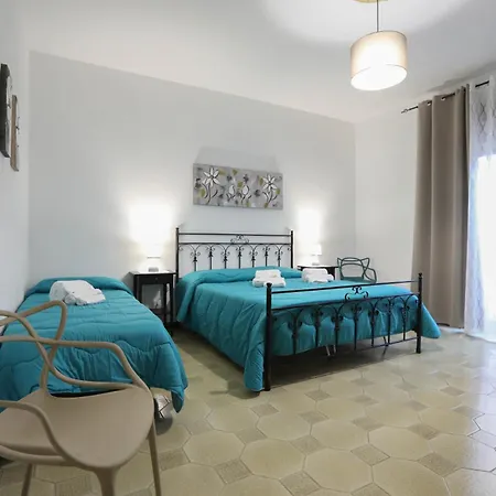 Pianofilecciarooms Penzion Salemi